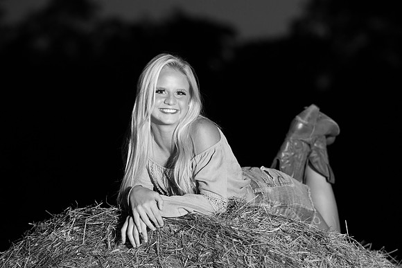 1 Indianapolis Senior Photographer | Connie Etter Photography-6377