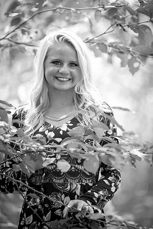 Indianapolis Senior Photographer | Connie Etter Photography-6611