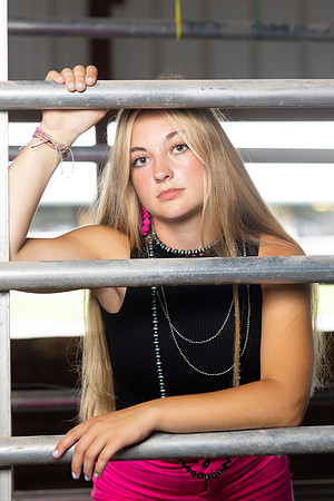 Indianapolis Senior Photographer | Connie Etter Photography -0561