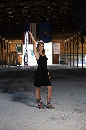 Indianapolis Senior Photographer | Connie Etter Photography -9687