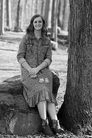Indianapolis Senior Photographer | Connie Etter Photography-2-44