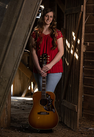 Indianapolis Senior Photographer | Connie Etter Photography-2-120