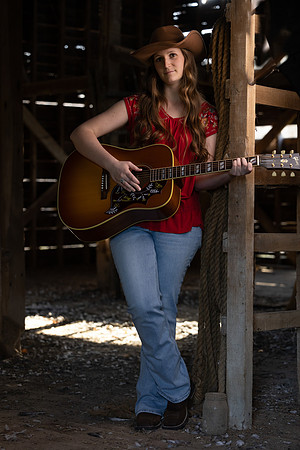 Indianapolis Senior Photographer | Connie Etter Photography-2-141