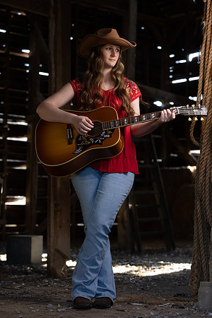 Indianapolis Senior Photographer | Connie Etter Photography-2-156