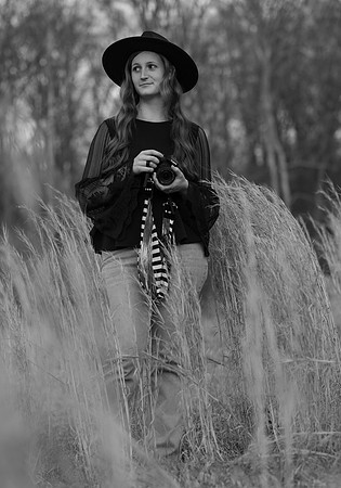 Indianapolis Senior Photographer | Connie Etter Photography-2-229