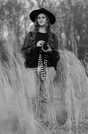 Indianapolis Senior Photographer | Connie Etter Photography-2-230