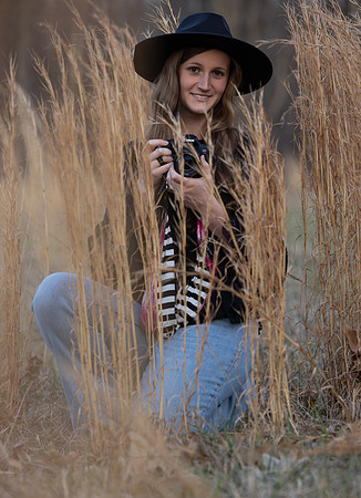 Indianapolis Senior Photographer | Connie Etter Photography-2-22
