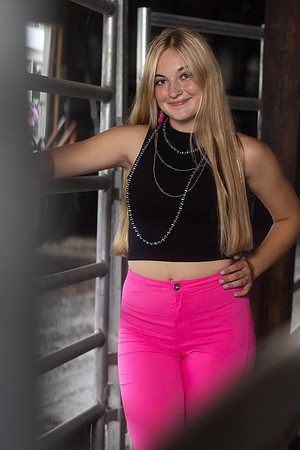 Indianapolis Senior Photographer | Connie Etter Photography -0519
