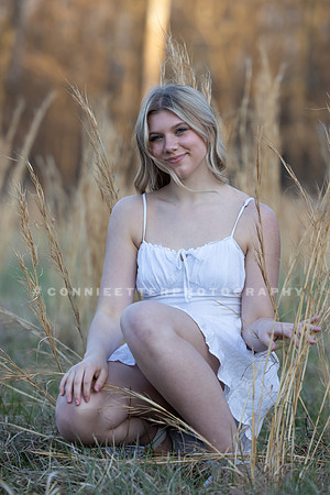maddie roth Indianapolis Senior Photographer | Connie Etter Photography-3045