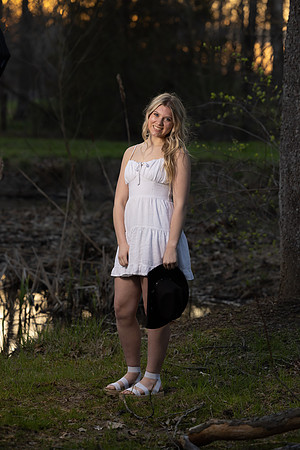 Indianapolis Senior Photographer | Connie Etter Photography-3126
