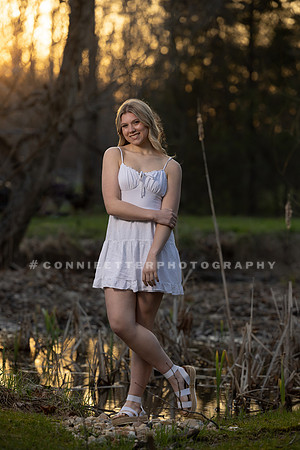 maddie roth Indianapolis Senior Photographer | Connie Etter Photography-3077