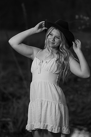 Indianapolis Senior Photographer | Connie Etter Photography-3136