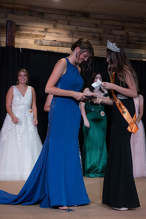 Indianapolis Senior Photographer | Connie Etter Photography -2-452