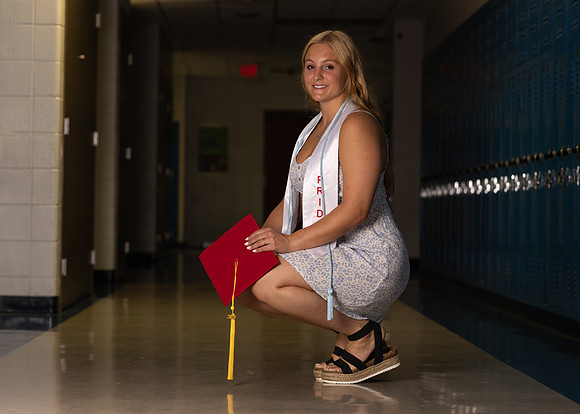 Indianapolis Senior Photographer | Connie Etter Photography-