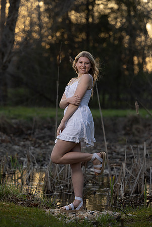 Indianapolis Senior Photographer | Connie Etter Photography-3065