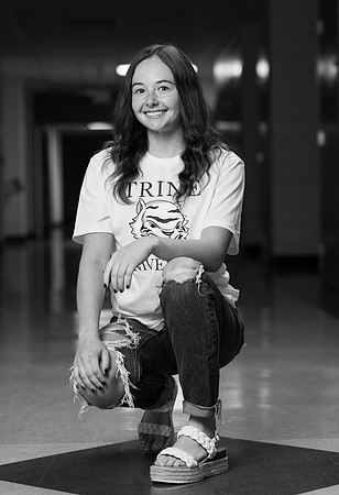 Indianapolis Senior Photographer | Connie Etter Photography-1571