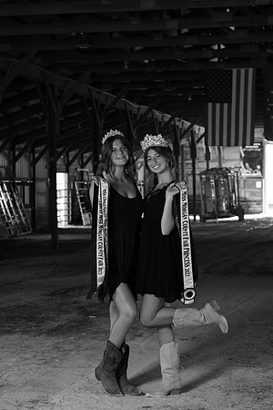 Indianapolis Senior Photographer | Connie Etter Photography -9861-2