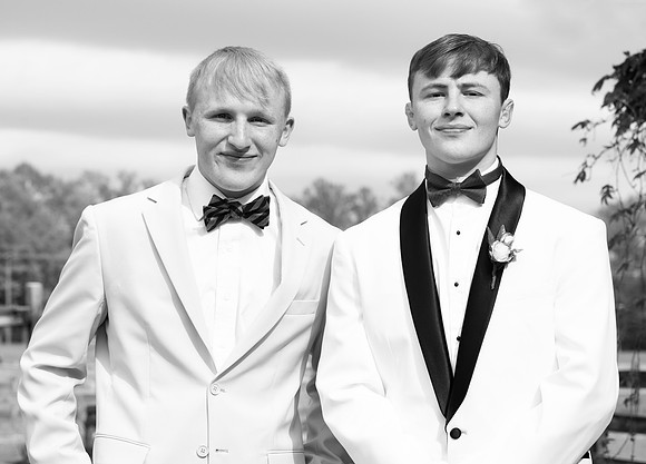 Indianapolis Senior Photographer | Connie Etter Photography-4591 1