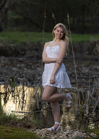 Indianapolis Senior Photographer | Connie Etter Photography-3067