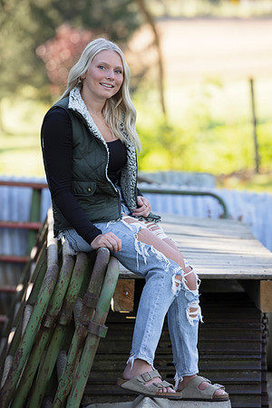 Indianapolis Senior Photographer Connie Etter Photography-2564