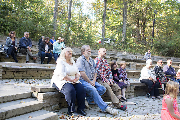 Indianapolis Senior Photographer | Connie Etter Photography -0300