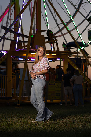 Indianapolis Senior Photographer | Connie Etter Photography-2-27