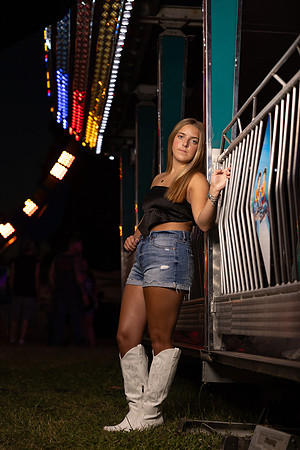 Indianapolis Senior Photographer | Connie Etter Photography-2-91