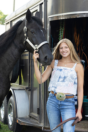 Indianapolis Senior Photographer Connie Etter Photography-5644