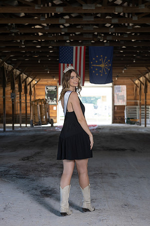 Indianapolis Senior Photographer | Connie Etter Photography -9596