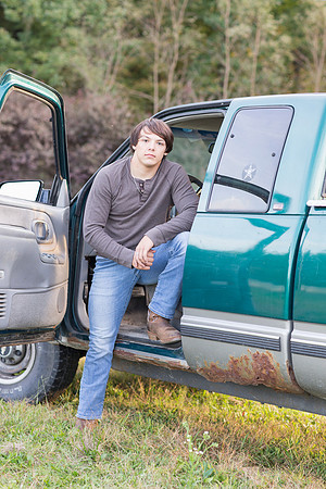 INDIANAPOLIS SENIOR PHOTOGRAPHER MONROVIA HS 103