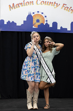 Indianapolis Senior Photographer Connie Etter Photography-2019