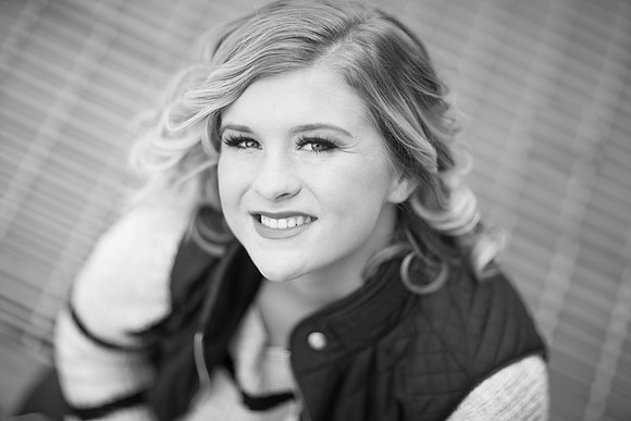 Indianapolis Senior Photographer 2 Connie Etter Photography copyrighted-9767