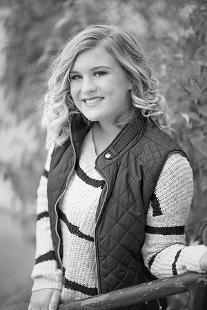 Indianapolis Senior Photographer Connie Etter Photography copyrighted-2-2