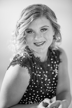 Indianapolis Senior Photographer Connie Etter Photography copyrighted-9723