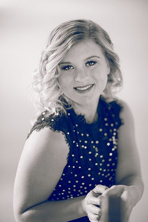 Indianapolis Senior Photographer Connie Etter Photography copyrighted-9724