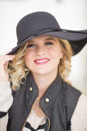 Indianapolis Senior Photographer Connie Etter Photography copyrighted-9797
