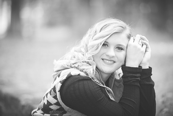 Indianapolis Senior Photographer Connie Etter Photography copyrighted-9917