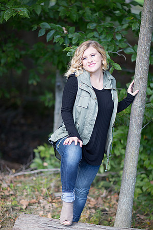 Indianapolis Senior Photographer Connie Etter Photography copyrighted-9940