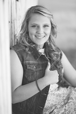 Indianapolis Senior Photographer | Connie Etter Photography -1492