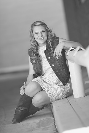 Indianapolis Senior Photographer | Connie Etter Photography -1524