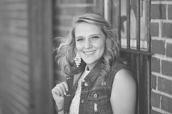 Indianapolis Senior Photographer | Connie Etter Photography -1541