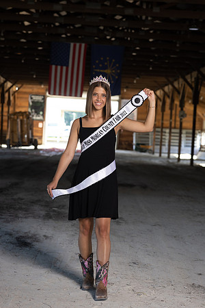 Indianapolis Senior Photographer | Connie Etter Photography -9704