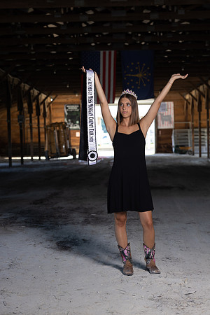 Indianapolis Senior Photographer | Connie Etter Photography -9686