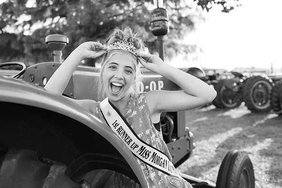Indianapolis Senior Photographer | Connie Etter Photography-3850