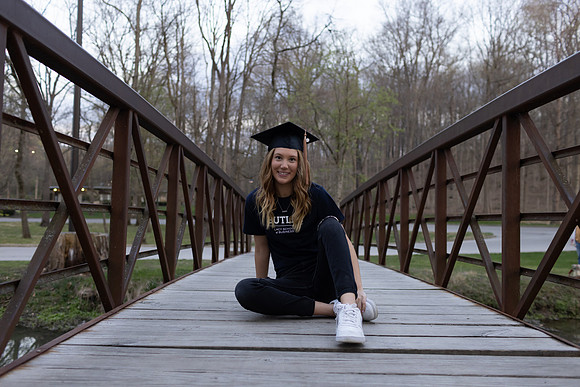 Indianapolis Senior Photographer | Connie Etter Photography-2935