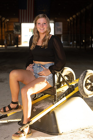 Indianapolis Senior Photographer | Connie Etter Photography -2041