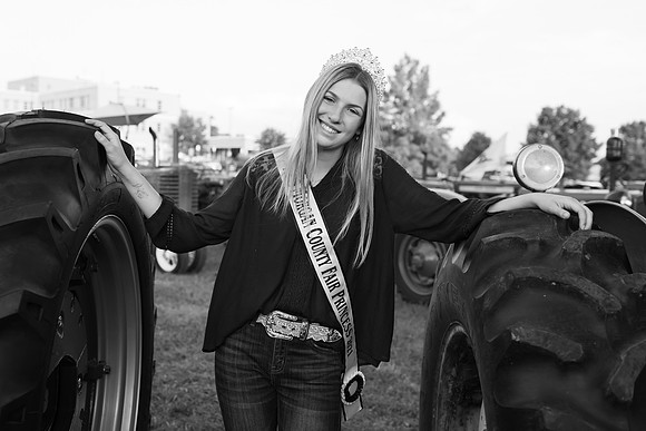 Indianapolis Senior Photographer | Connie Etter Photography-3952