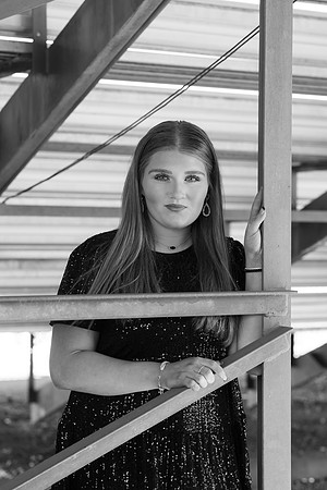 Indianapolis Senior Photographer | Connie Etter Photography -9361