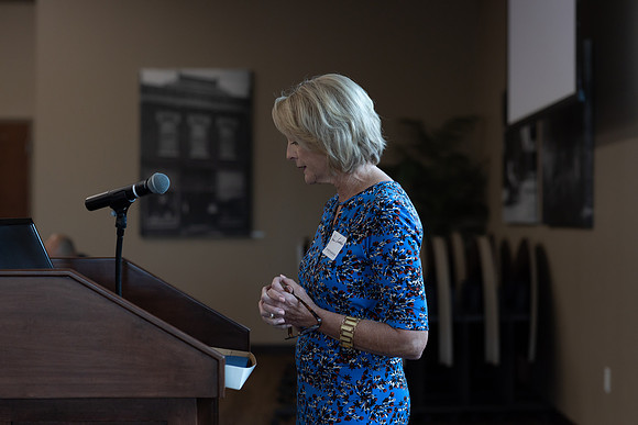 Indianapolis Senior Photographer | Connie Etter Photography-5029