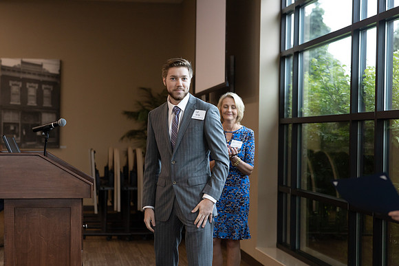 Indianapolis Senior Photographer | Connie Etter Photography-5307